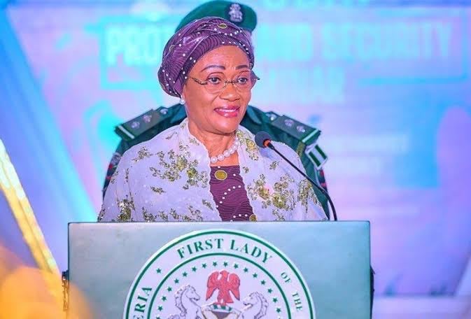 Oluremi Tinubu Disburses ₦25 Million to Plateau Women Amid Rising Inflation