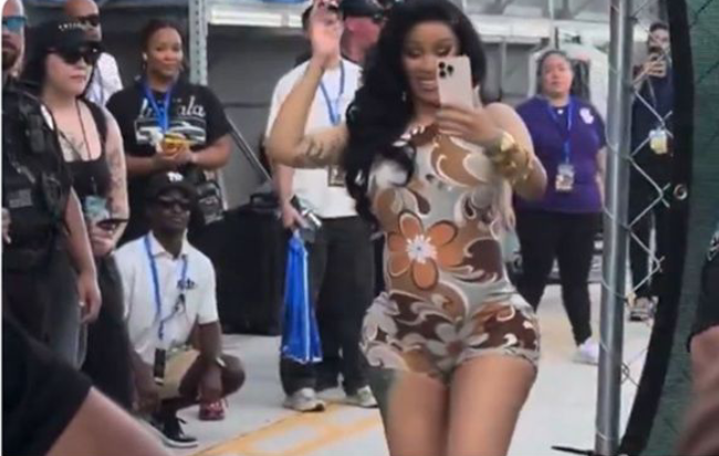 Cardi B Claps Back at Pregnancy Body Shamers: 