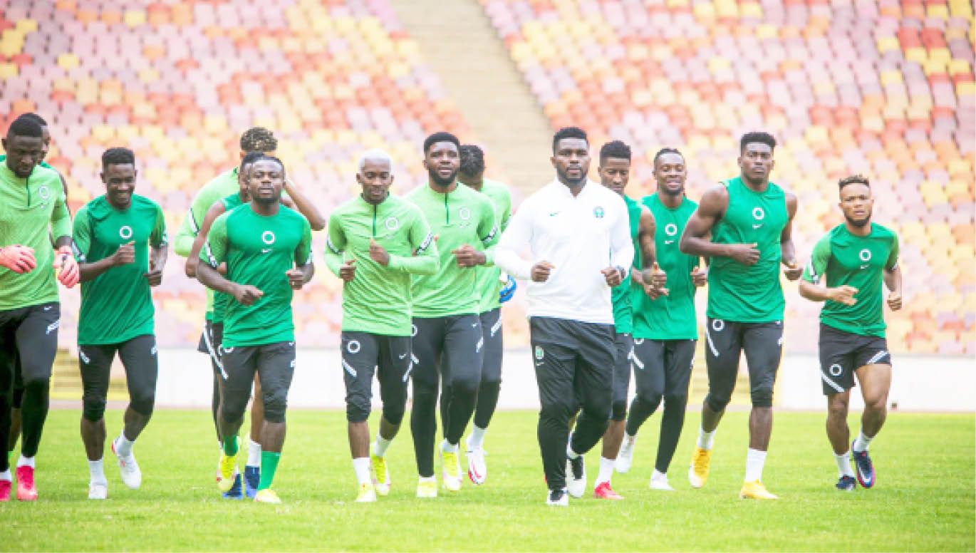 Super Eagles End 24-Hour Training Boycott Ahead of Crucial World Cup Playoff Against Gabon