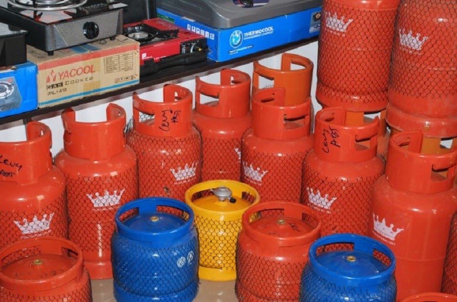 Dangote Refinery Slashes Cooking Gas Price to ₦760 per Kg, But Nigerians See Little Relief