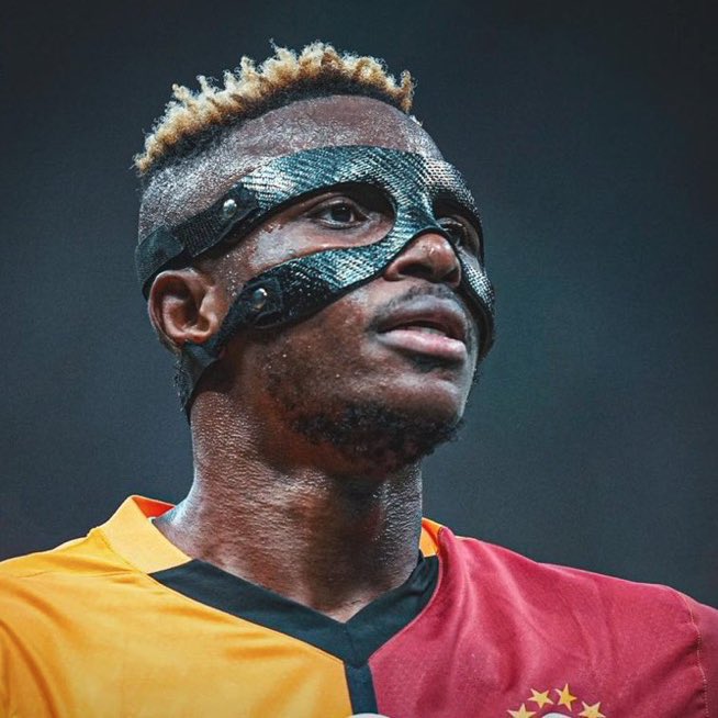 “Football Is Not a Lifetime Career” — Victor Osimhen Shares Financial Wisdom Amid Ongoing Transfer Speculations