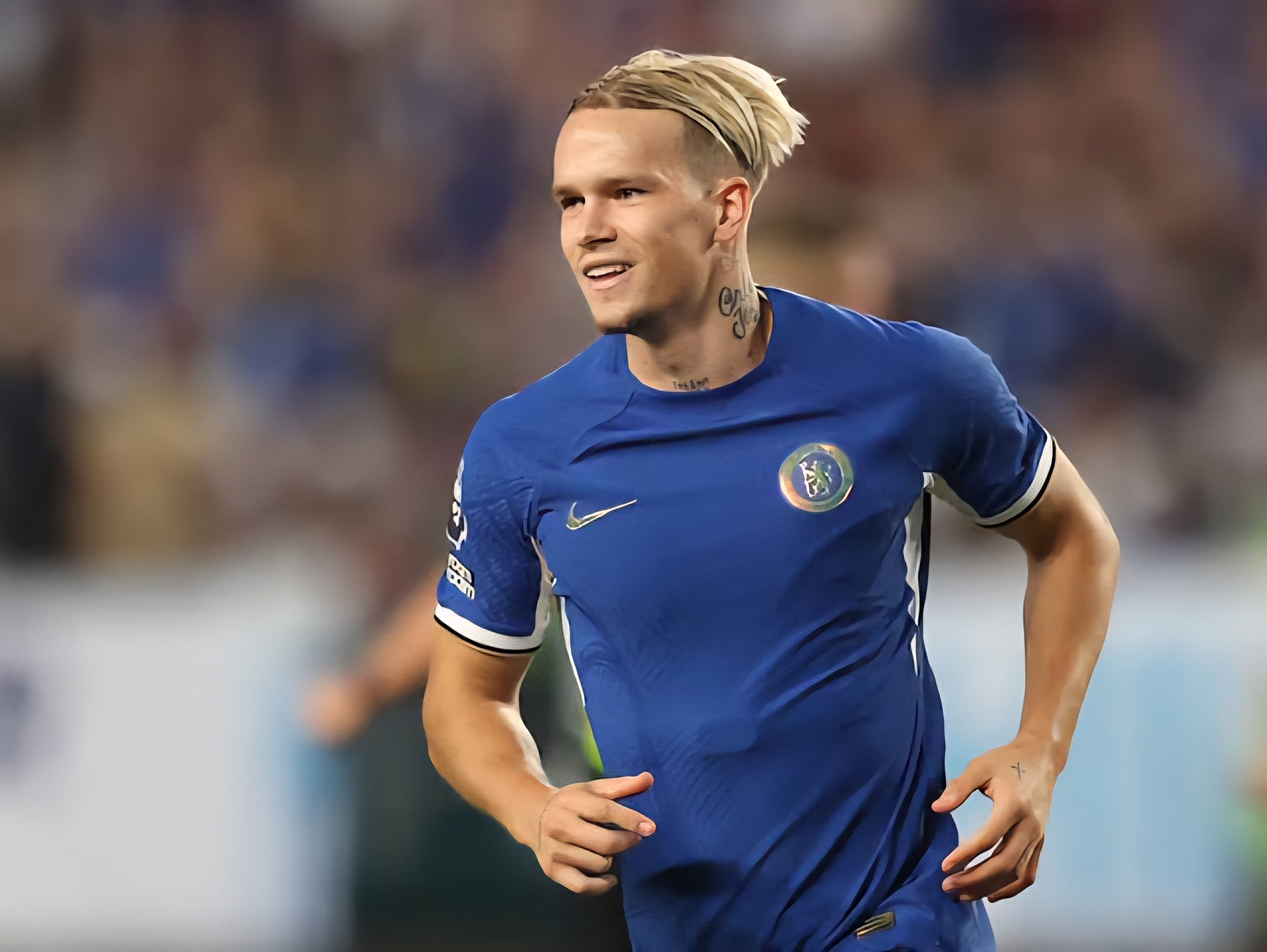 Chelsea Star Mykhailo Mudryk Quits Football for Athletics Amid Doping Scandal