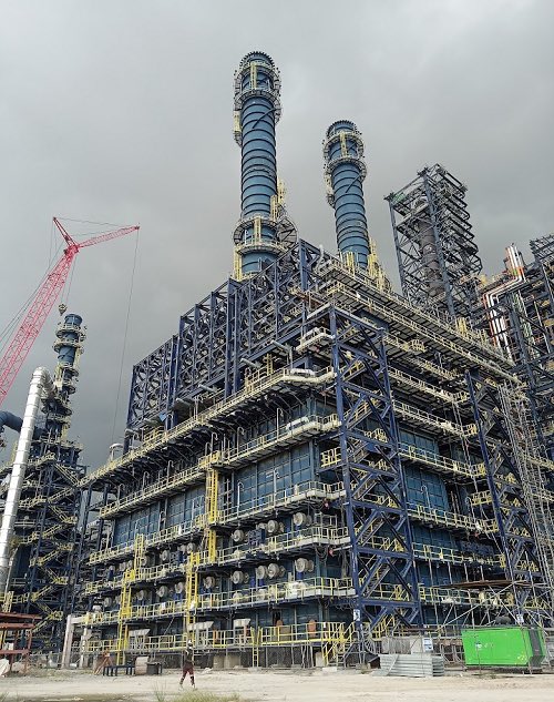 Shockwaves as Dangote Refinery Halts Petrol Sales in Naira from September 28