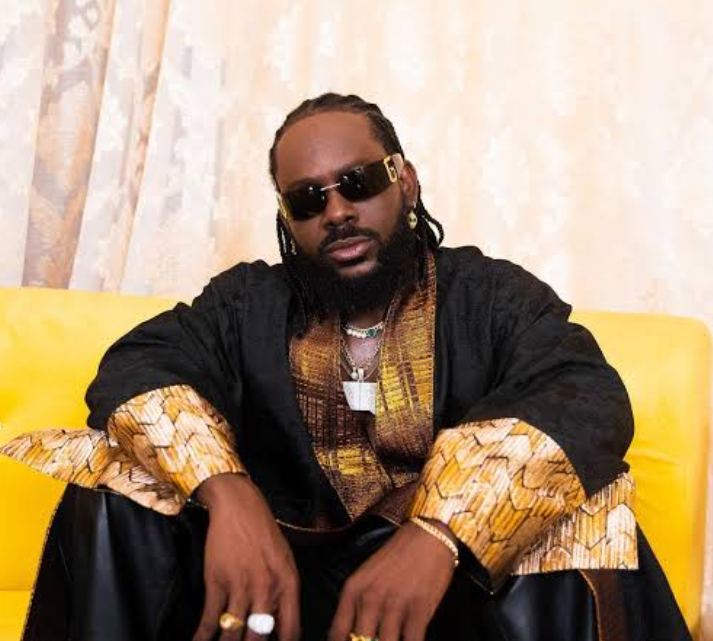 “I Wasn’t Thinking About Women Then” – Adekunle Gold’s Jaw-Dropping Throwback Sparks Online Frenzy