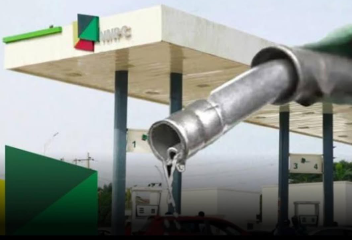 NNPCL Slashes Petrol Price by N10 as Dangote Refinery Boosts Supply