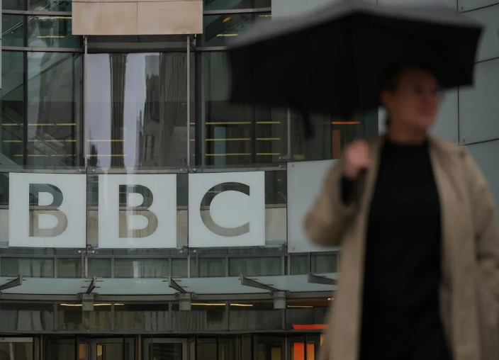 Trump Declares War on BBC: Threatens $1 Billion Lawsuit Over “Defamatory” Jan. 6 Documentary