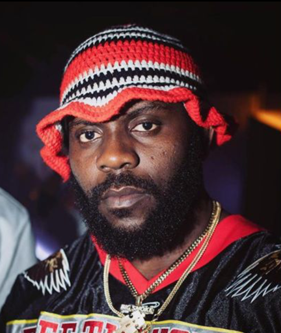 Odumodublvck Fires Back at Troll Who Disrespected Pastor Adeboye: “You Go Just Dey Talk Anything”