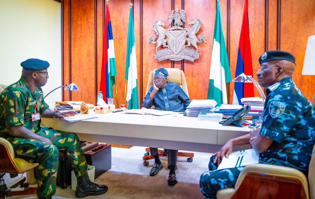 Tinubu’s Emergency Security Huddle at Aso Rock Sparks Nationwide Speculation