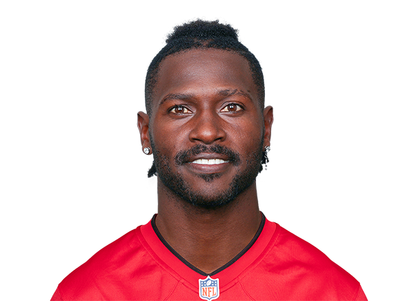 BREAKING: Former NFL Star Antonio Brown Extradited from Dubai, Faces Attempted Murder Charge in Miami